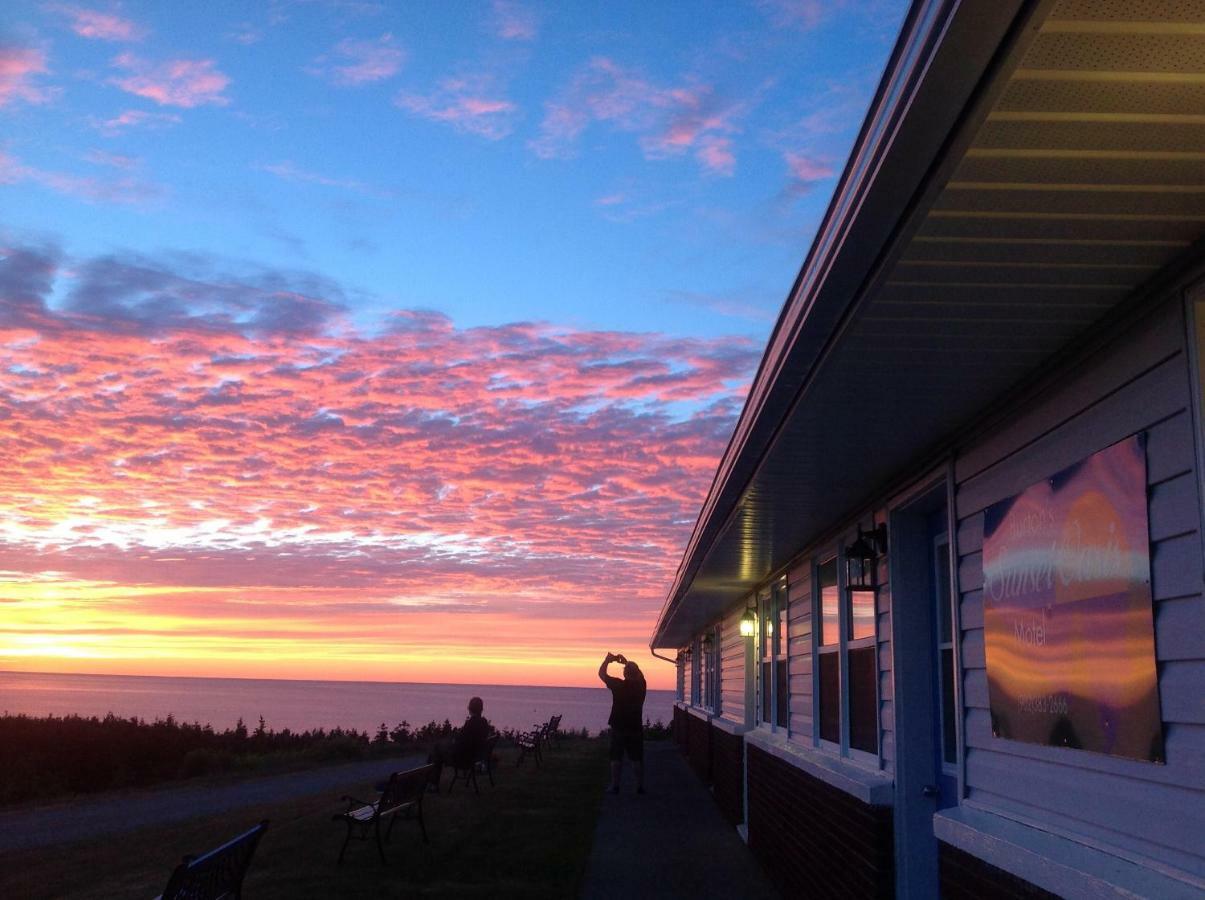 Burton'S Sunset Oasis Motel Bay Saint Lawrence Eksteriør bilde
